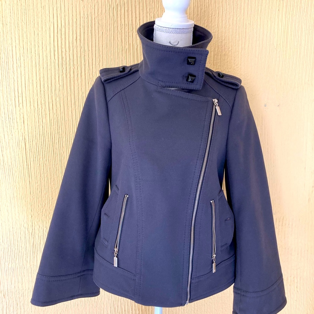 ZARA WOMENS JACKET SIZE MEDIUM